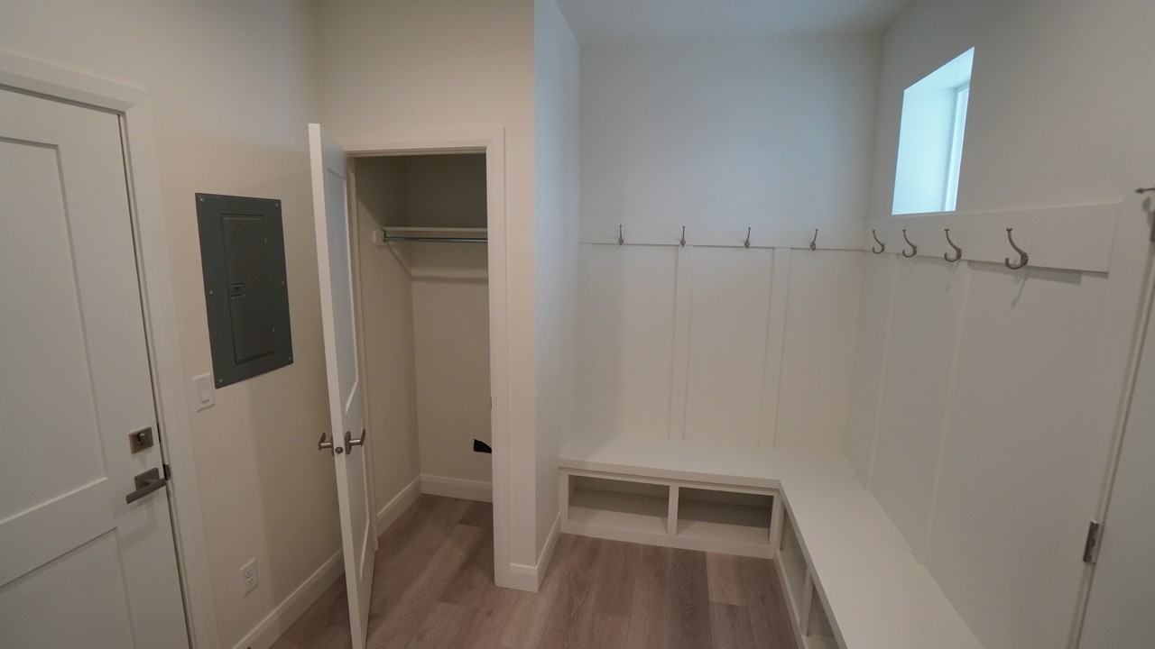 2925 S Highwayste #11 - Photo 7 of 36