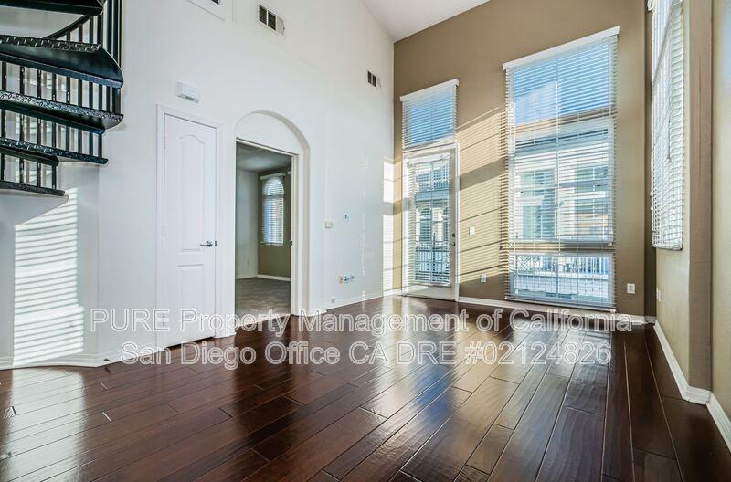3950 Ohio St #502 - Photo 2 of 21