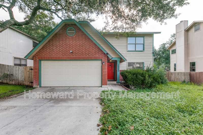 10520 Lost Blf - Photo 2 of 13