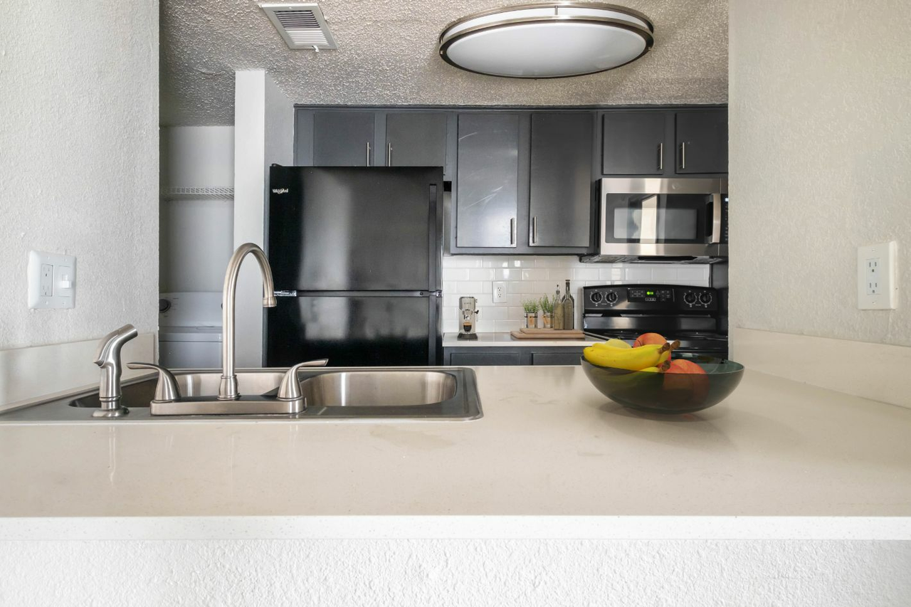 The Bernard - Photo 2 of 21