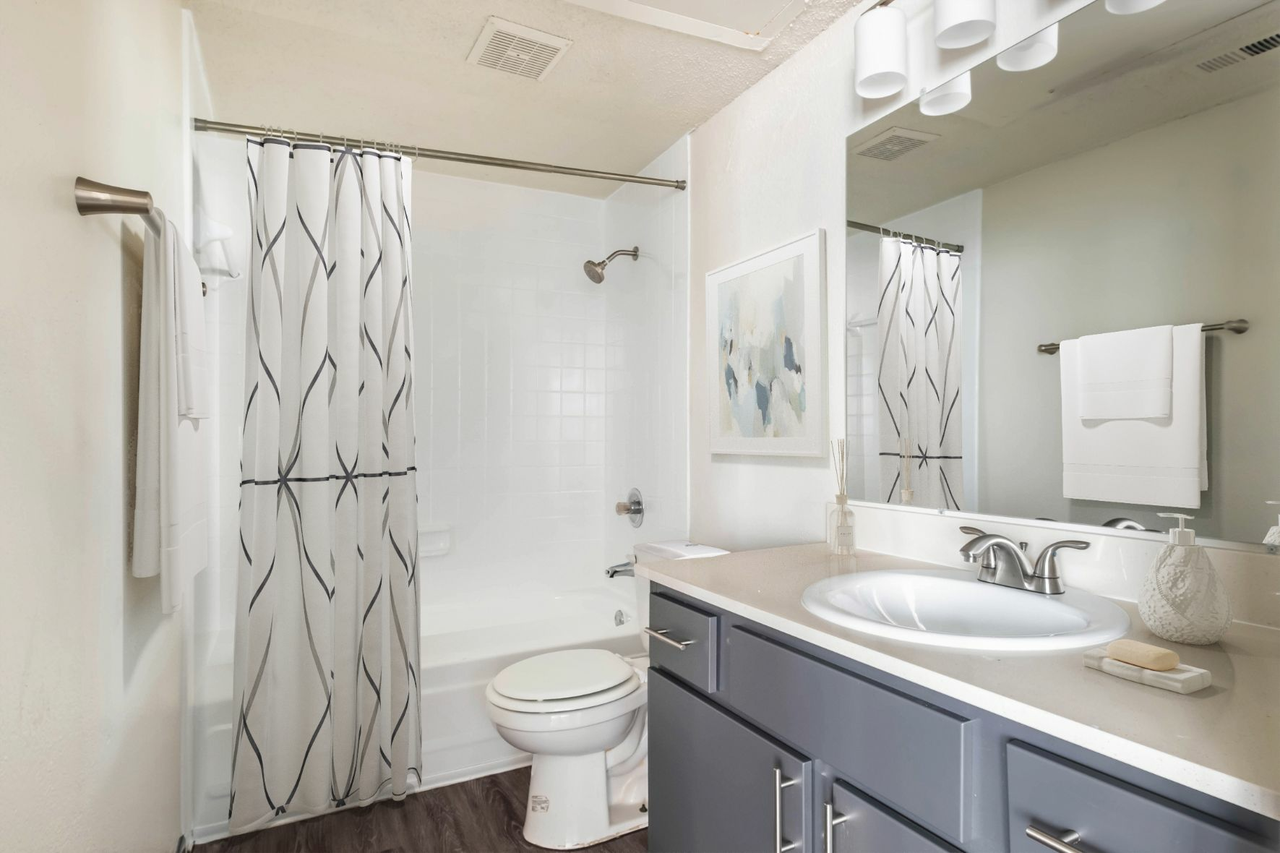 The Bernard - Photo 4 of 21