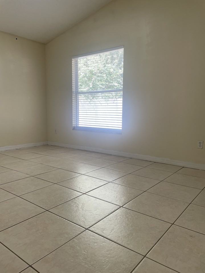 12448 Sophiamarie Loop #NA - Photo 3 of 10