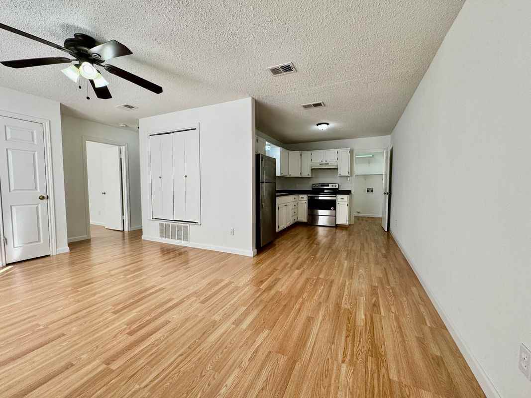 306 Edmond Street ##B - Photo 3 of 26