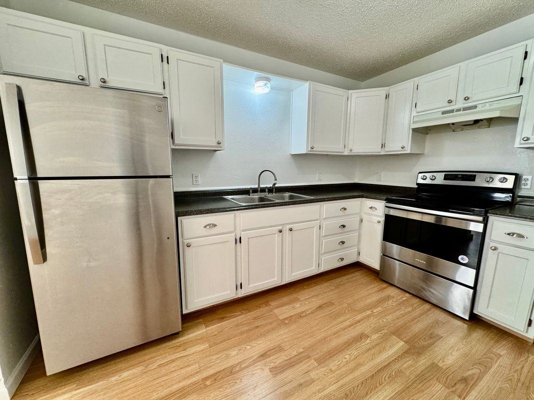 306 Edmond Street ##B - Photo 7 of 26