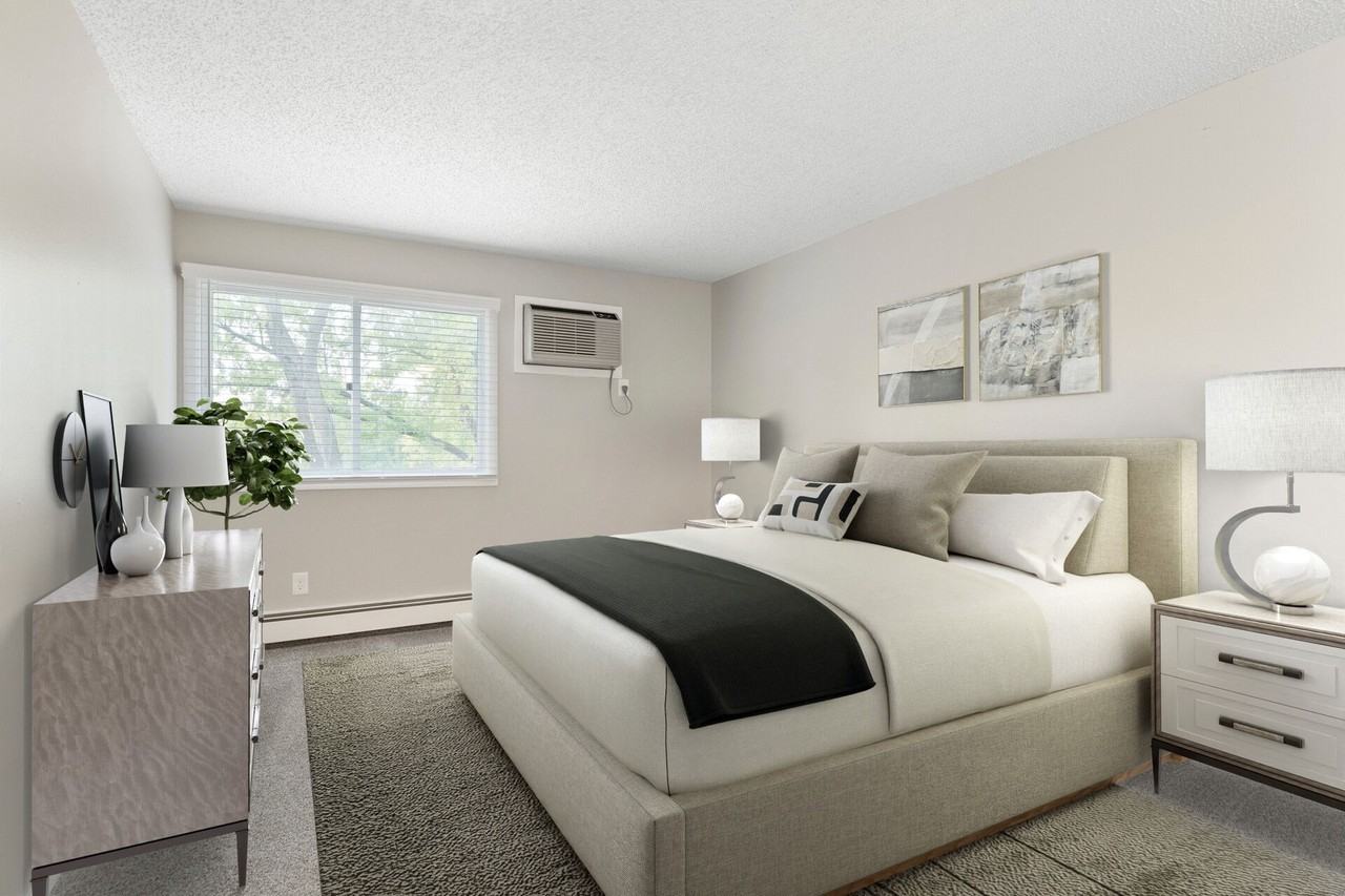 Hillcrest Place Apartments - Photo 7 of 50