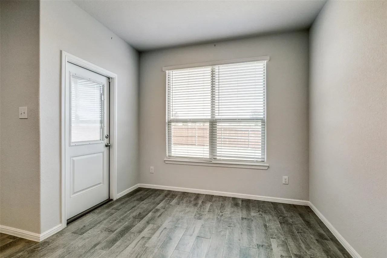 8425 Wildwest Drive - Photo 3 of 25