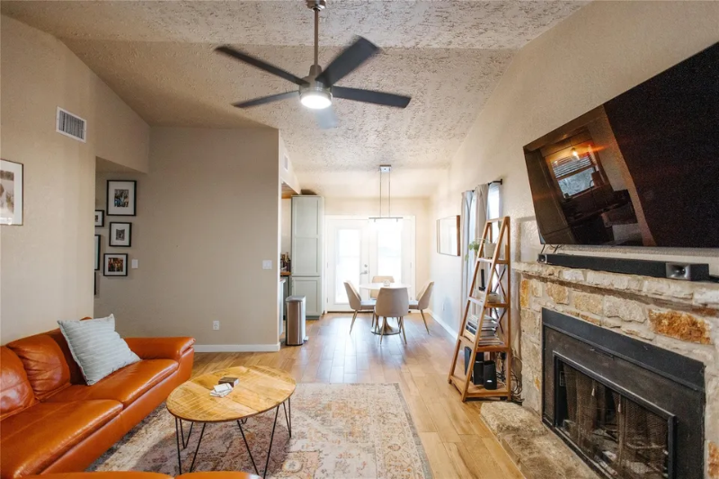 908 Dale Dr - Photo 3 of 19