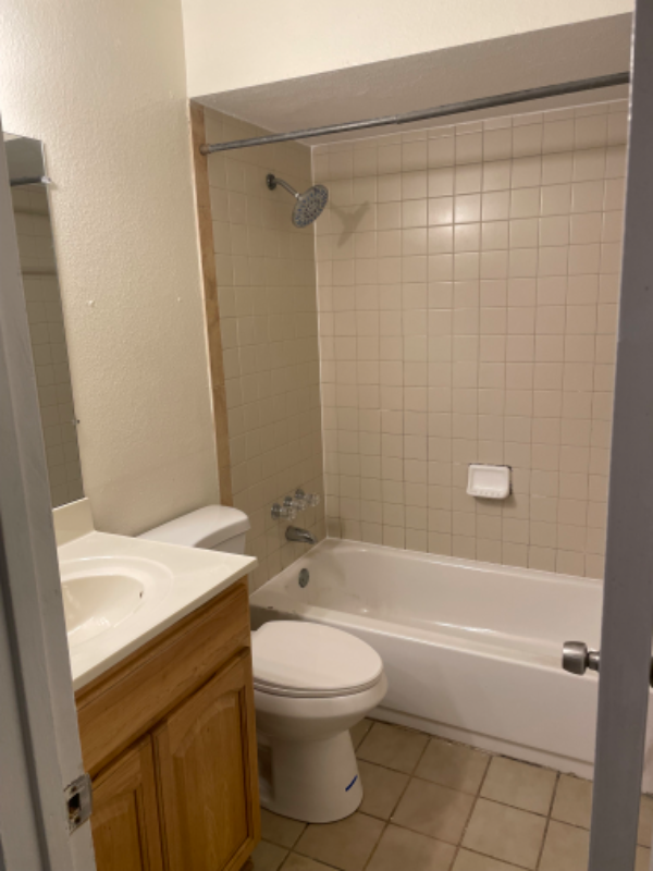 5647 Cherry Wood Cir - Photo 3 of 5