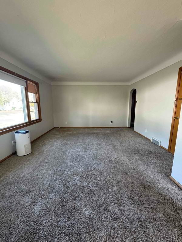 2072 Mohawk Ave #2 - Photo 3 of 14