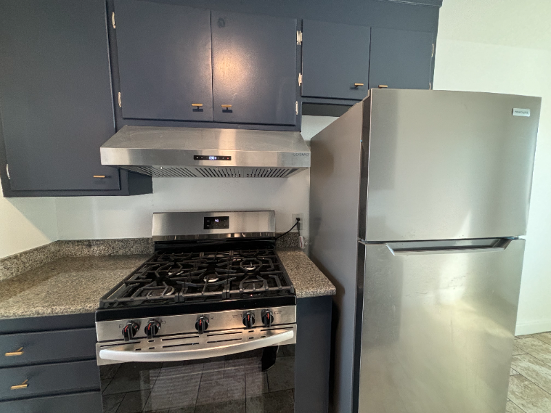 1302 51st Ave #1302 - Photo 2 of 18