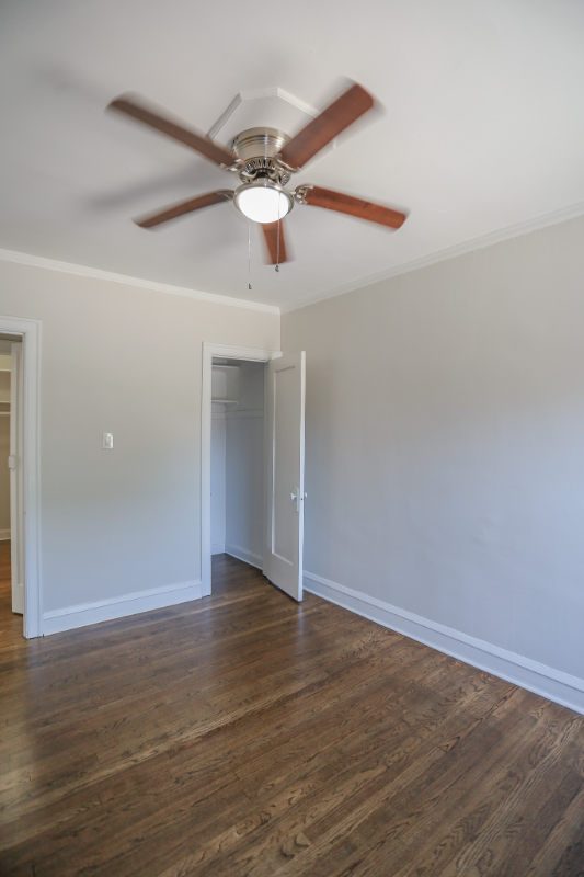 5740 S Stony Island Ave #1 - Photo 7 of 13