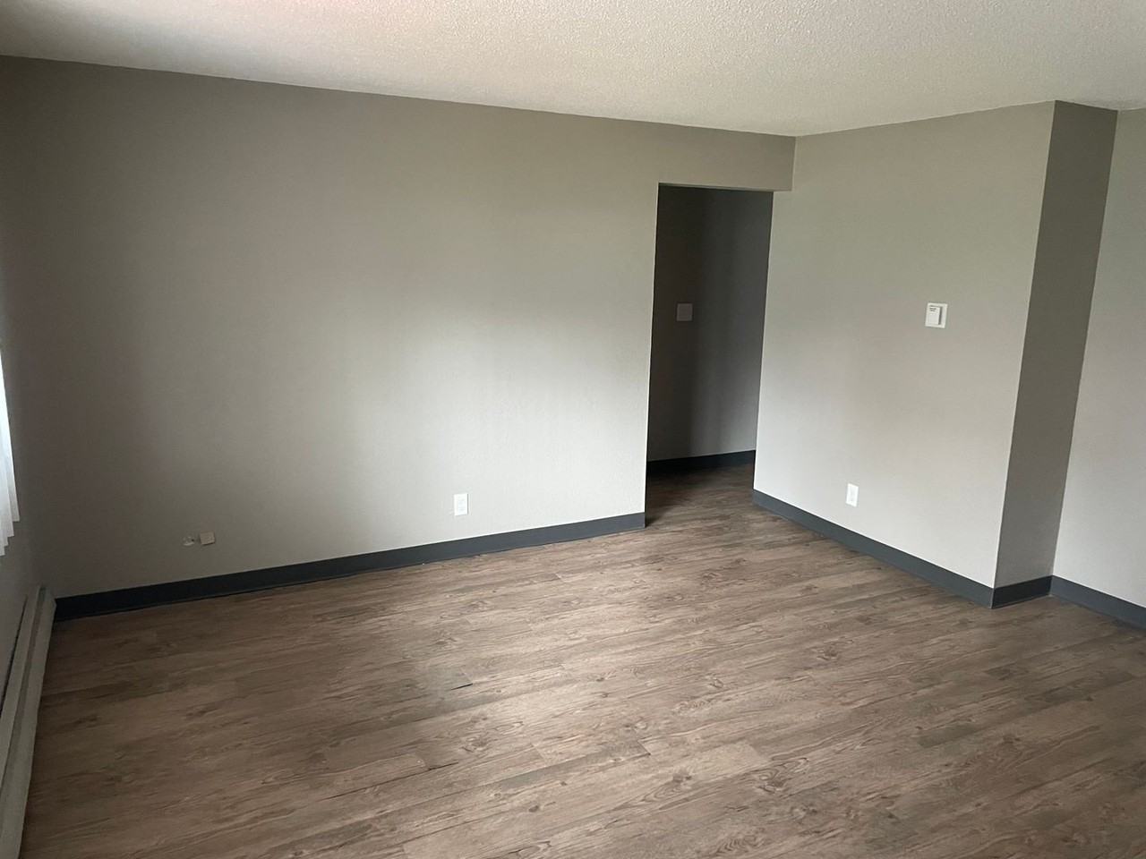 The Malory Apartments - Photo 3 of 5