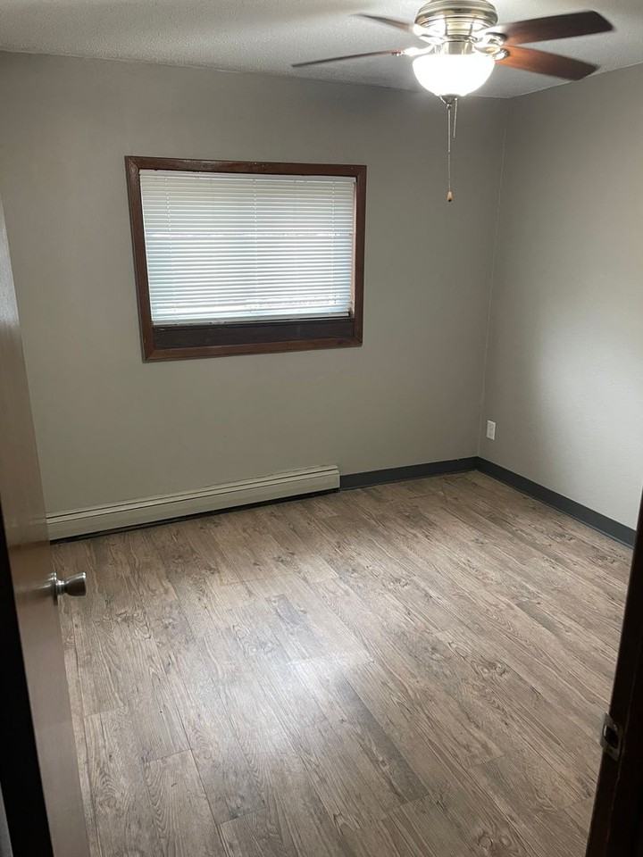 The Malory Apartments - Photo 4 of 5