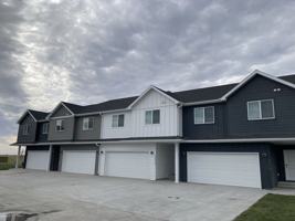 featured image of 6507 6507 - 6543 28th St S