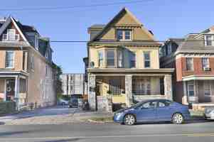 featured image of 1620 N 2nd St