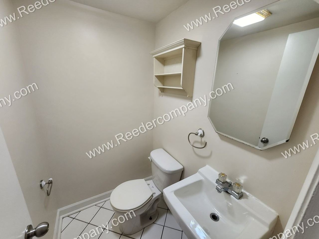 6737 Nebraska Ave - Photo 5 of 14