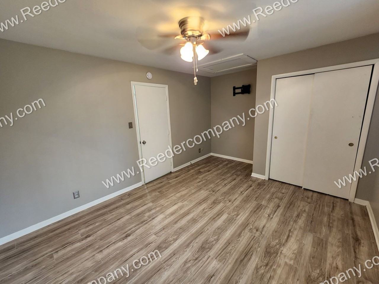 6737 Nebraska Ave - Photo 7 of 14