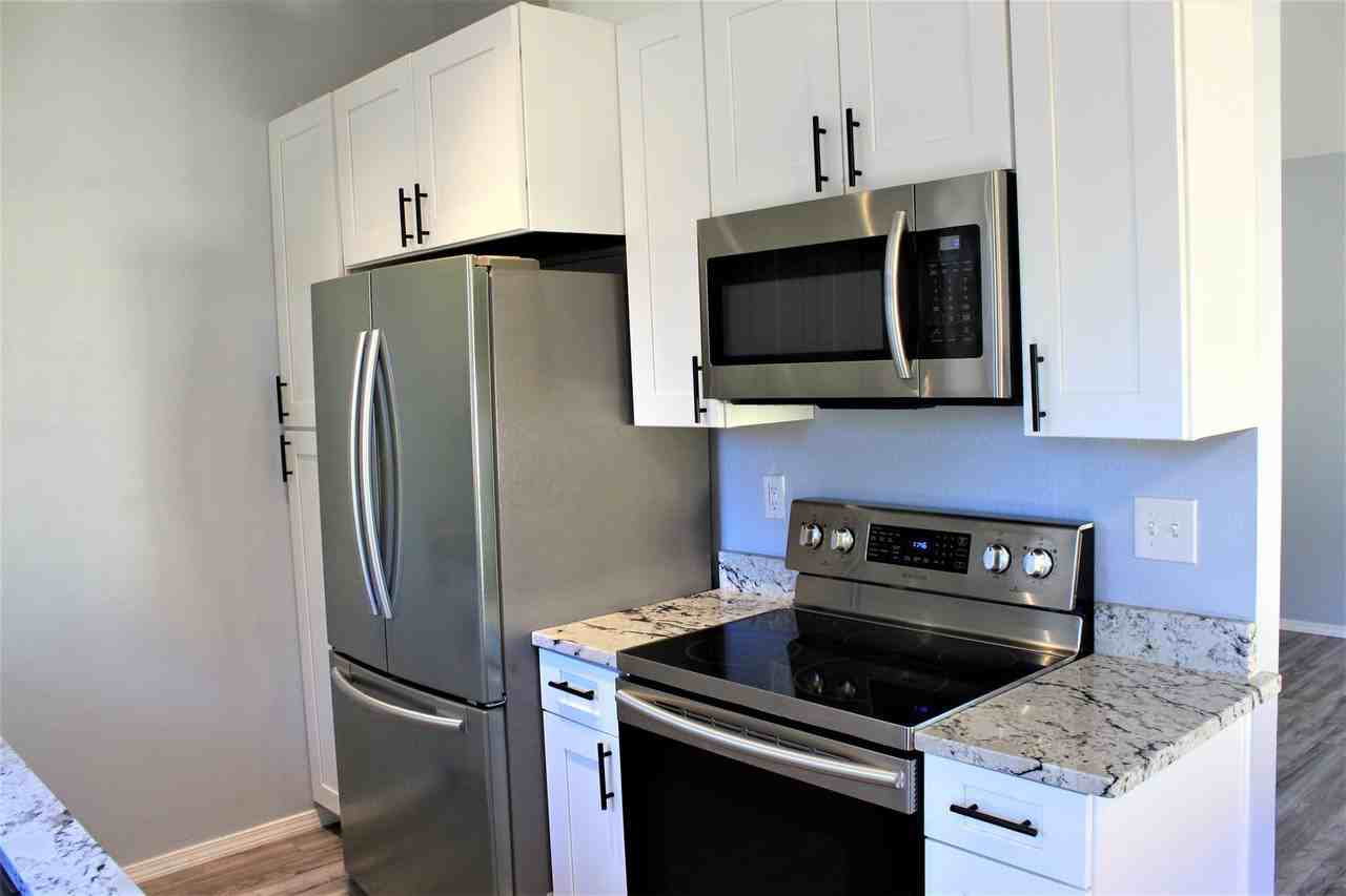 4535 Witches Hollow Ln - Photo 6 of 24