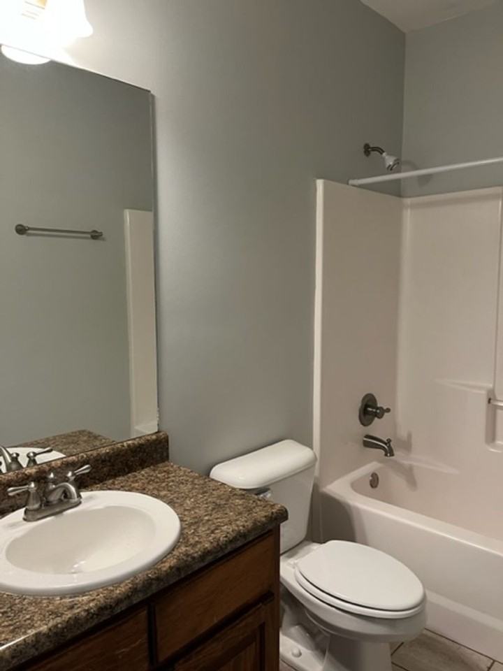 110 Stags Leap Dr - Photo 2 of 8