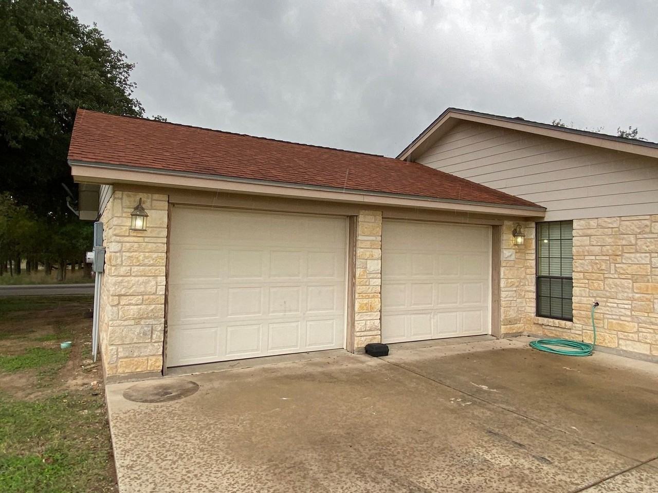 334 Rose Ln - Photo 2 of 29