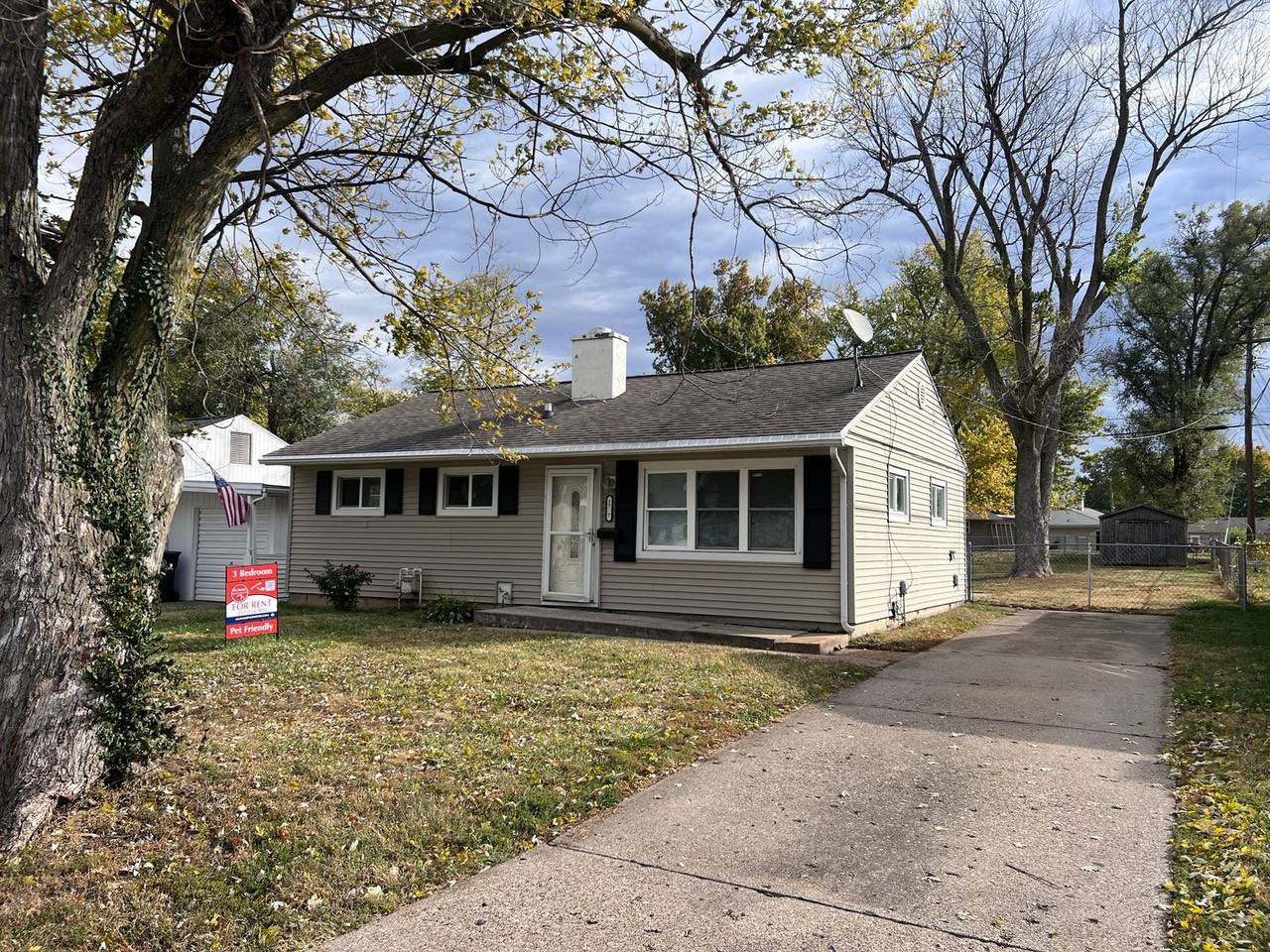 1707 Center Granview Dr, Quincy, IL 62301 3 bedroom House Rental Zumper