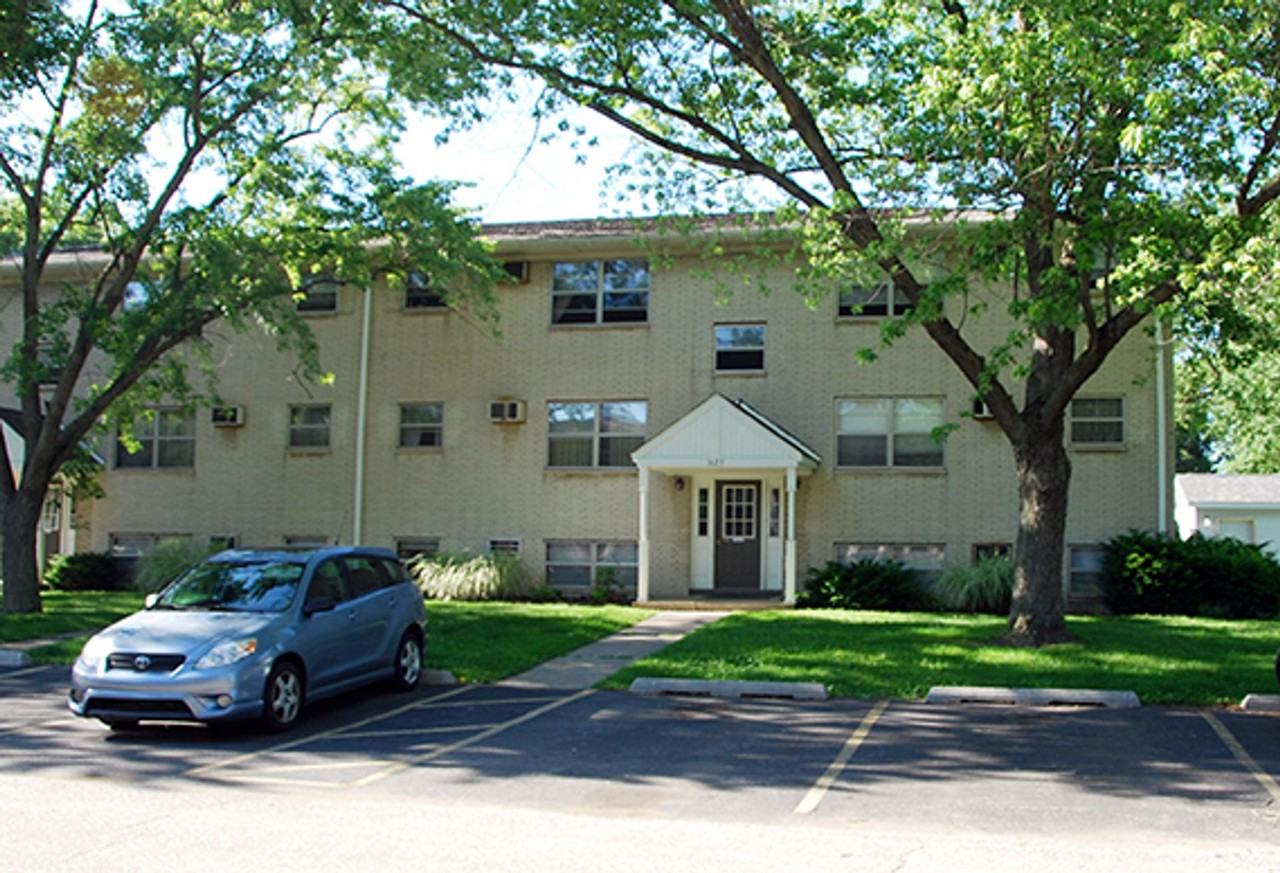 State Place Apartment Homes - Photo 2 of 19