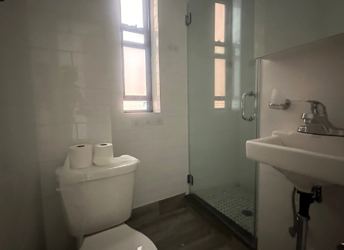 182 E 70th St #5E - Photo 5 of 10