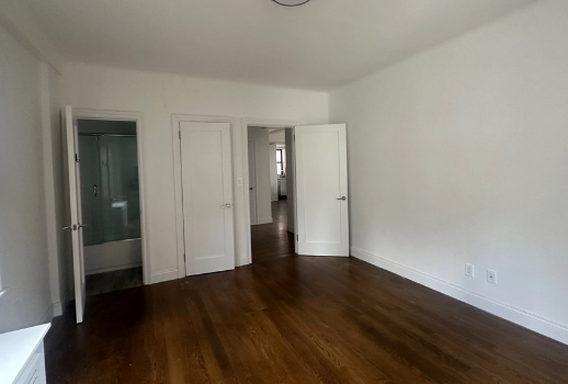 182 E 70th St #5E - Photo 7 of 10