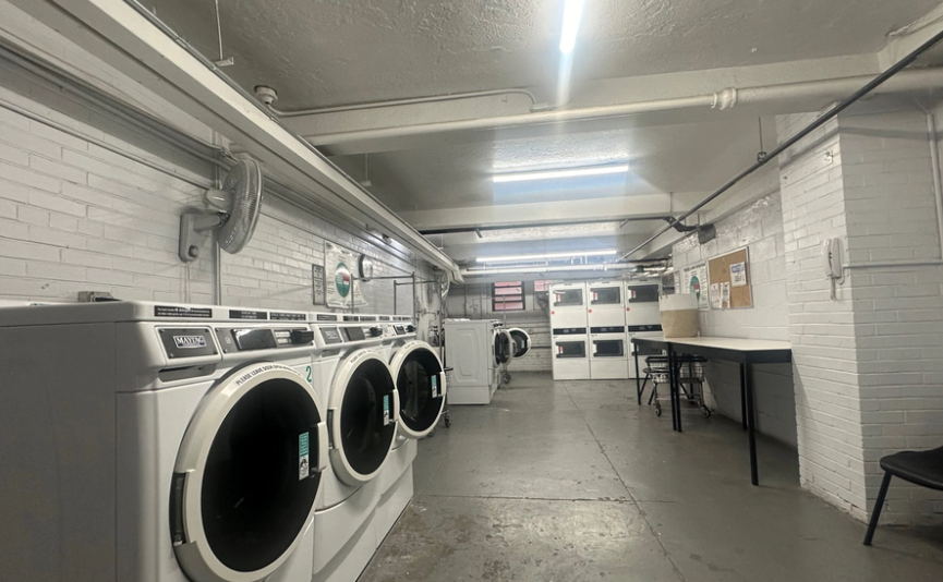 133 E 38th St #09A - Photo 6 of 7