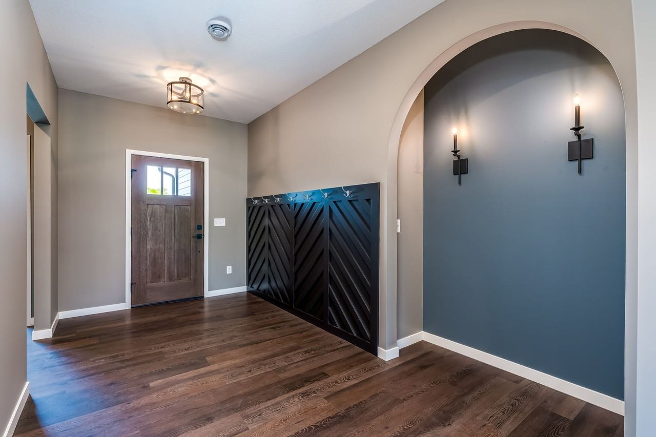 317 Pinehurst Dr #NA - Photo 2 of 10