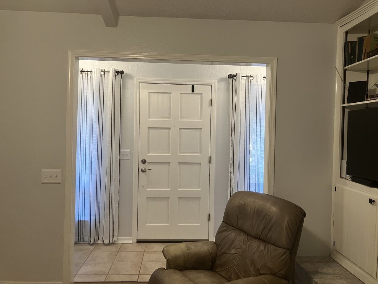 3716 Ne 143rd St #NA - Photo 2 of 18