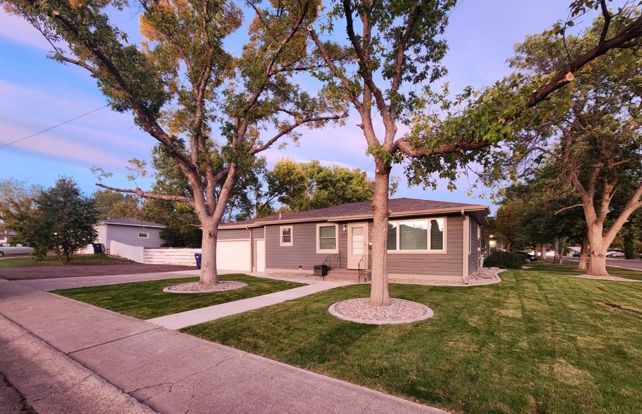 177 Riverview C #NA - Photo 3 of 32