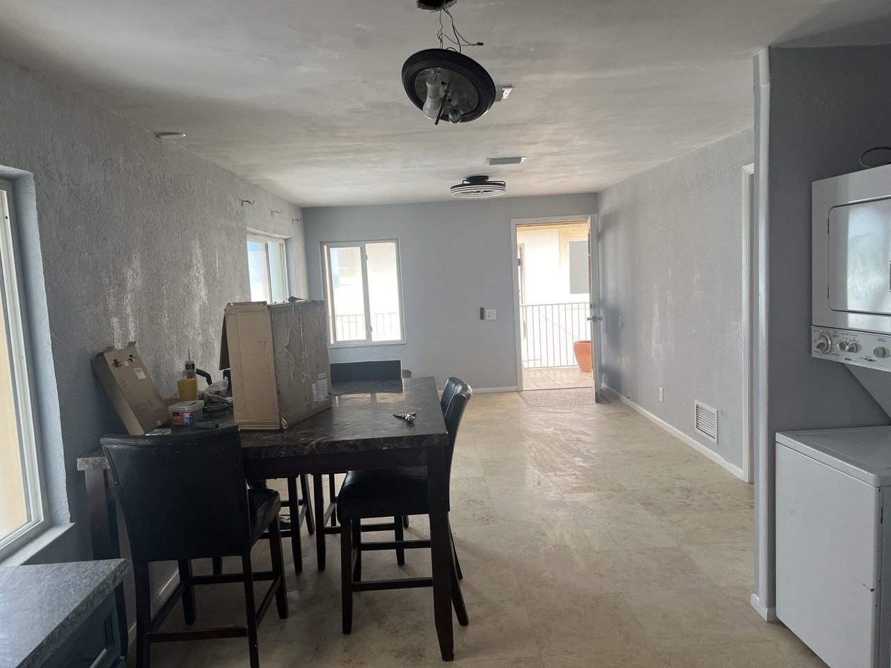 3137 S Atlantic Ave #3 - Photo 5 of 35