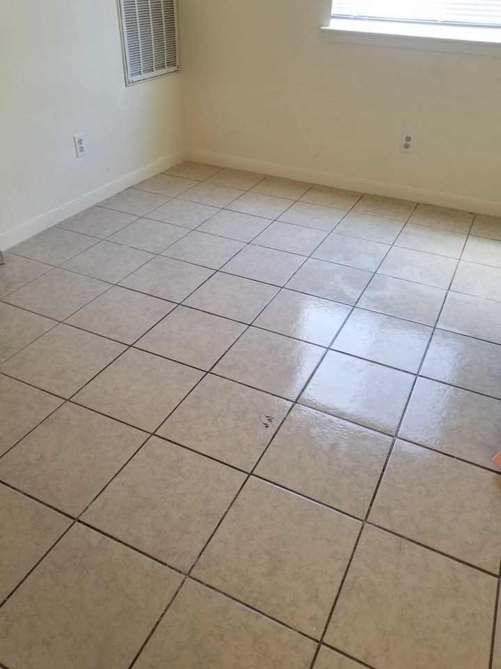 1642 Post Road #2 - Photo 5 of 10