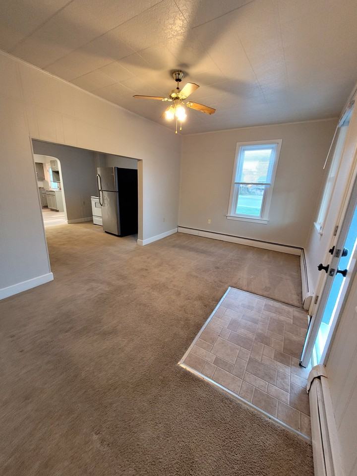 13 West Broadway - Photo 2 of 17