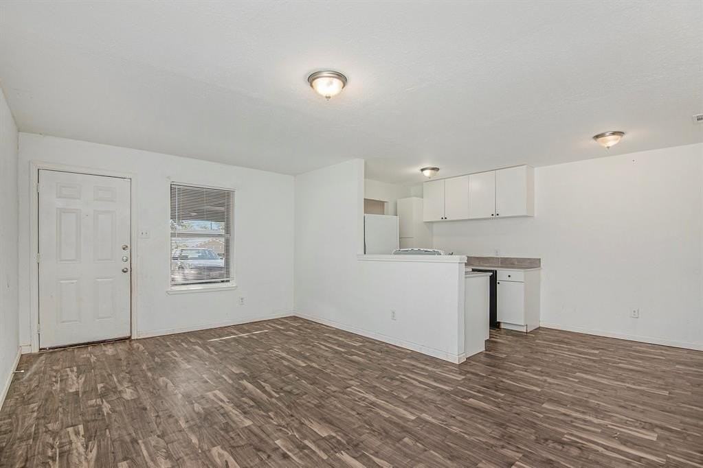 6000 Calloway Ct - Photo 6 of 24