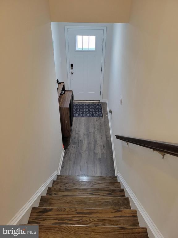 34 Autumn Park Dr - Photo 3 of 41