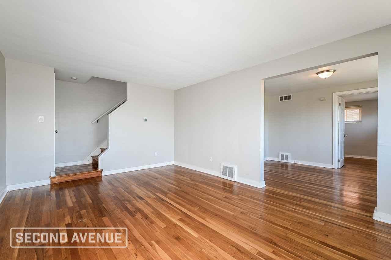 536 Burton Dr - Photo 4 of 30