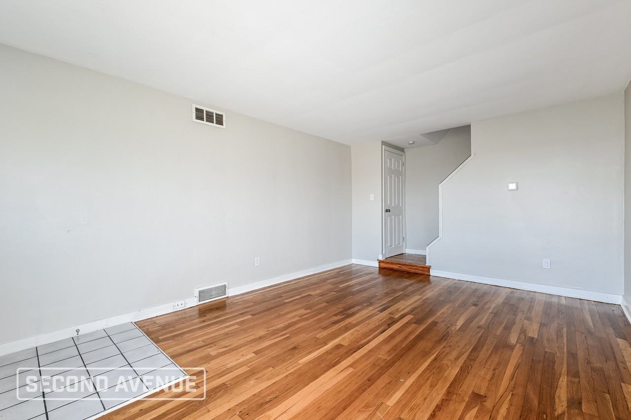 536 Burton Dr - Photo 5 of 30