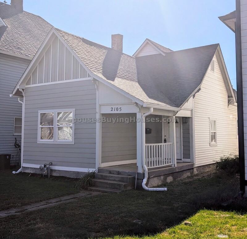 2105 Lexington Ave - Photo 2 of 23