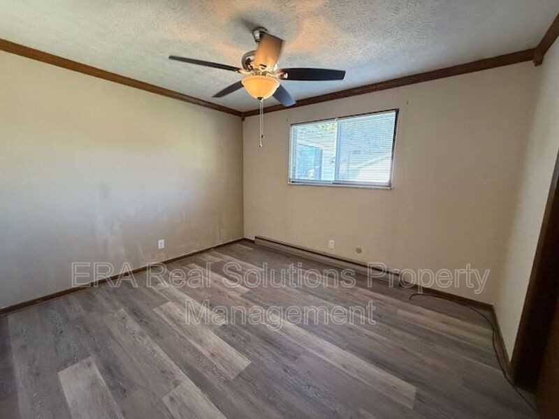 91 Georgetown Dr - Photo 5 of 9