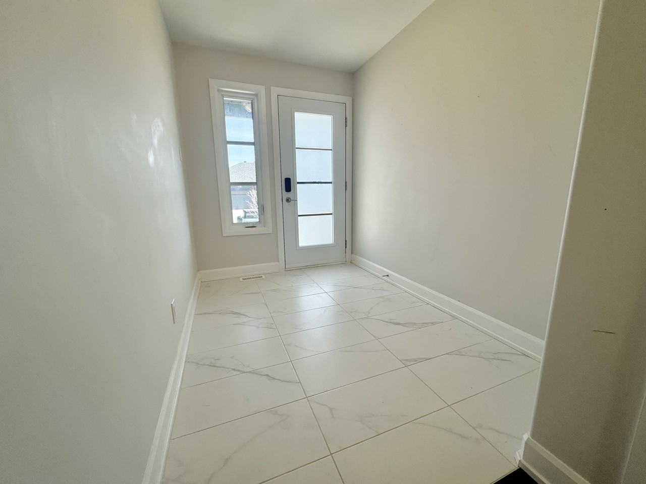 738 Azure Street - Photo 3 of 22