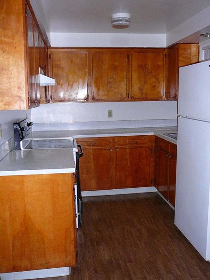 F Street (FST) - Photo 2 of 10