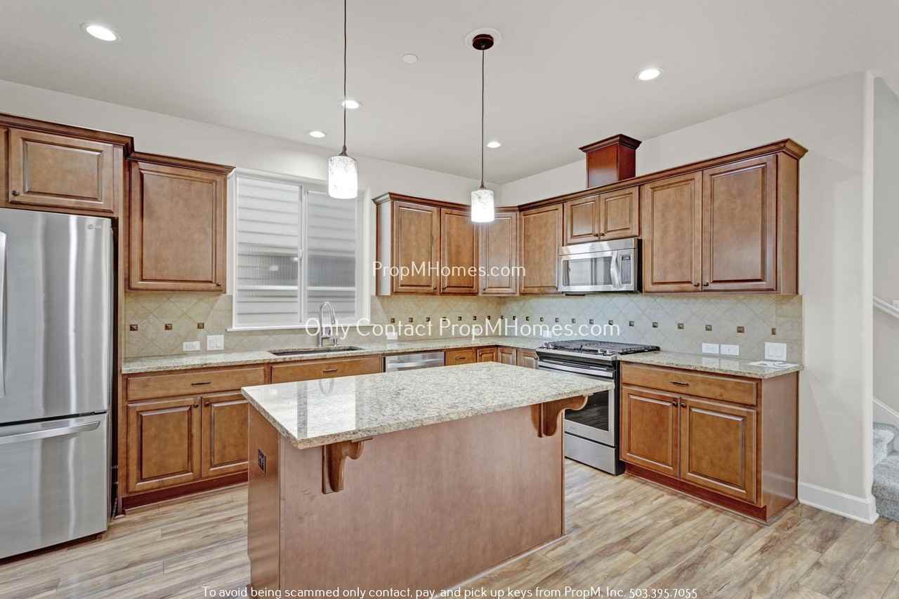 10700 Sw Barber St - Photo 6 of 28