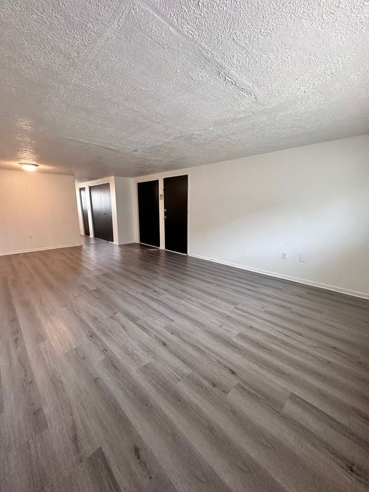 450 Market St #25 - Photo 3 of 16