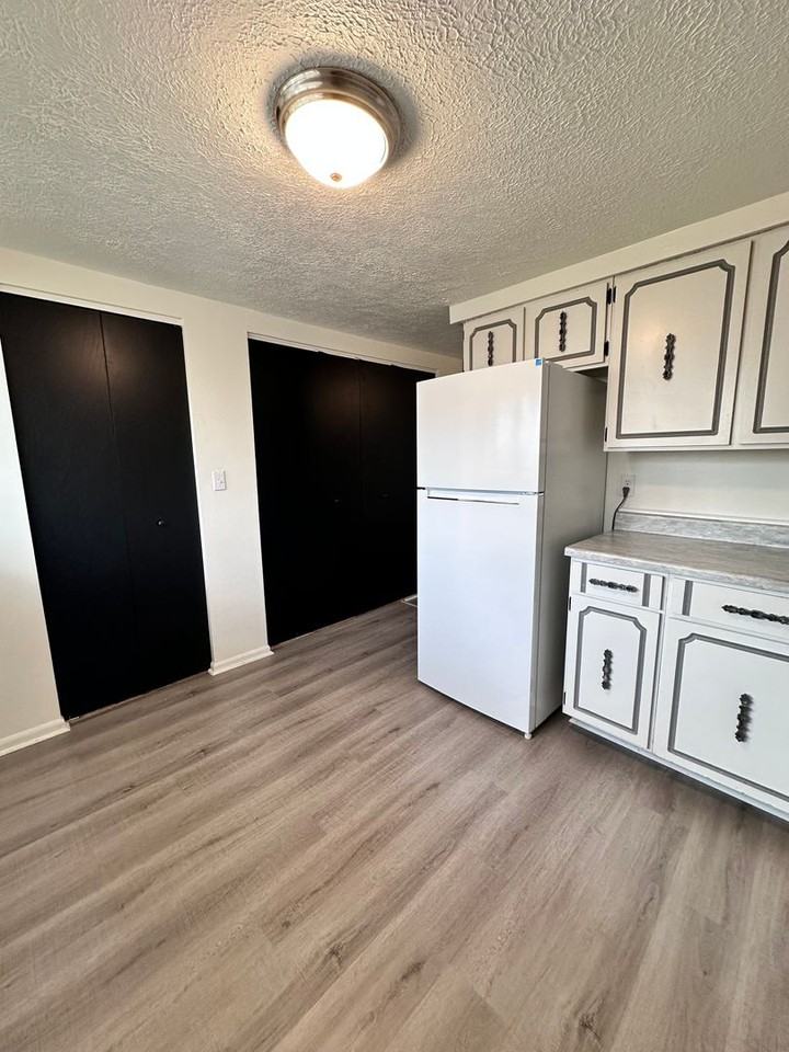450 Market St #25 - Photo 6 of 16