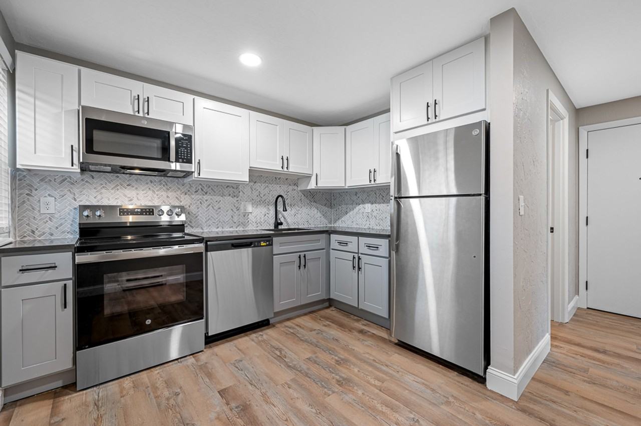 Arrowpoint at Mill Street - Photo 2 of 19