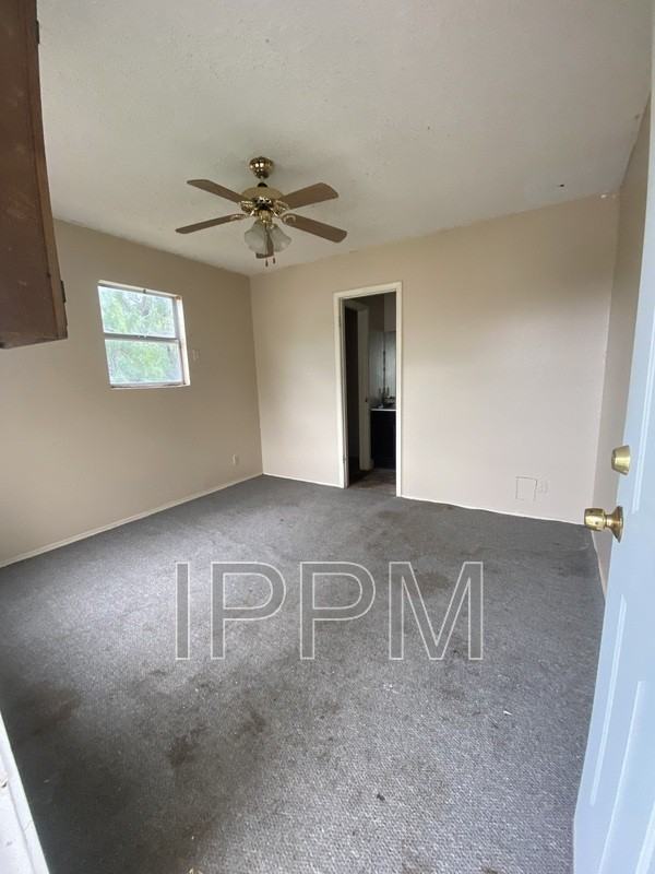 910 E Adams Ave #12A - Photo 2 of 2