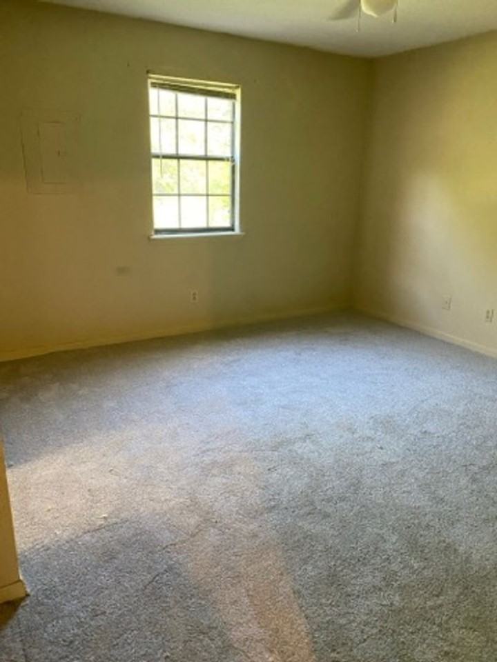 1 Hidden Valley Dr - Photo 3 of 12