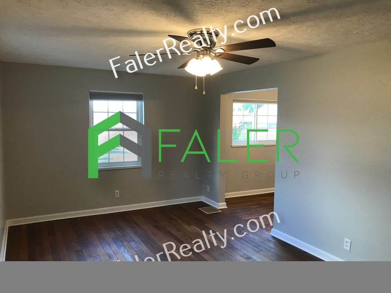 336 E Dorothy Ln - Photo 2 of 12